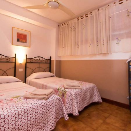 Beachfront Apartment Arona  Ngoại thất bức ảnh