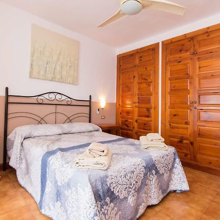 Beachfront Apartment Arona  Ngoại thất bức ảnh