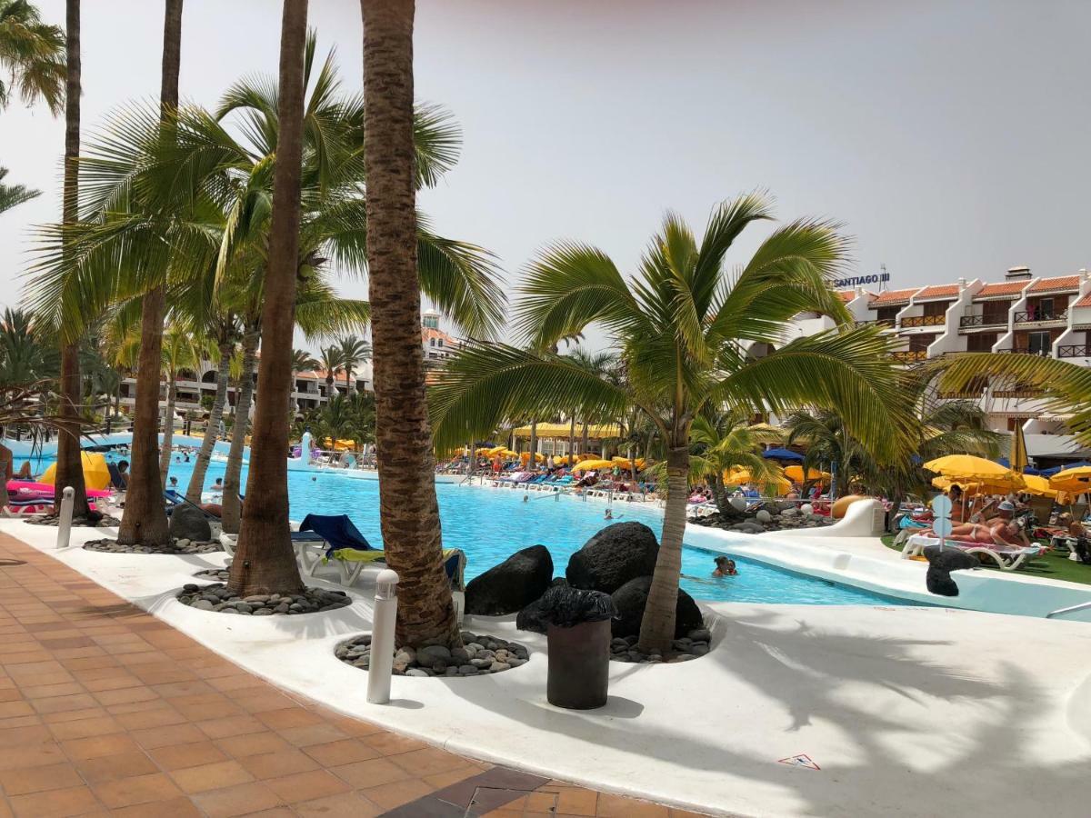 Beachfront Apartment Arona  Ngoại thất bức ảnh