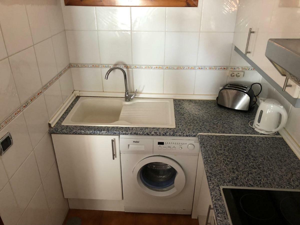 Beachfront Apartment Arona  Ngoại thất bức ảnh
