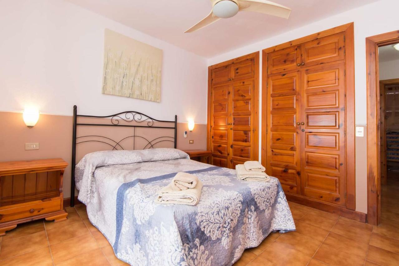 Beachfront Apartment Arona  Ngoại thất bức ảnh
